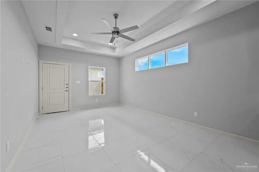 719 Coves Lane #2, Weslaco, TX 78599 - #3