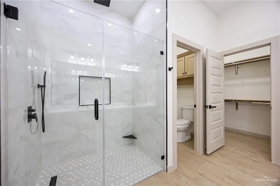 905 E 41st Street, San Juan, TX 78589 - #3