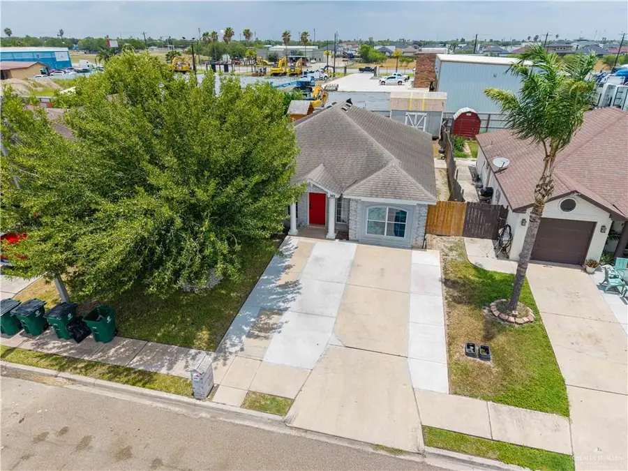 3101 E Camelia Avenue, Hidalgo, TX 78557 - #2