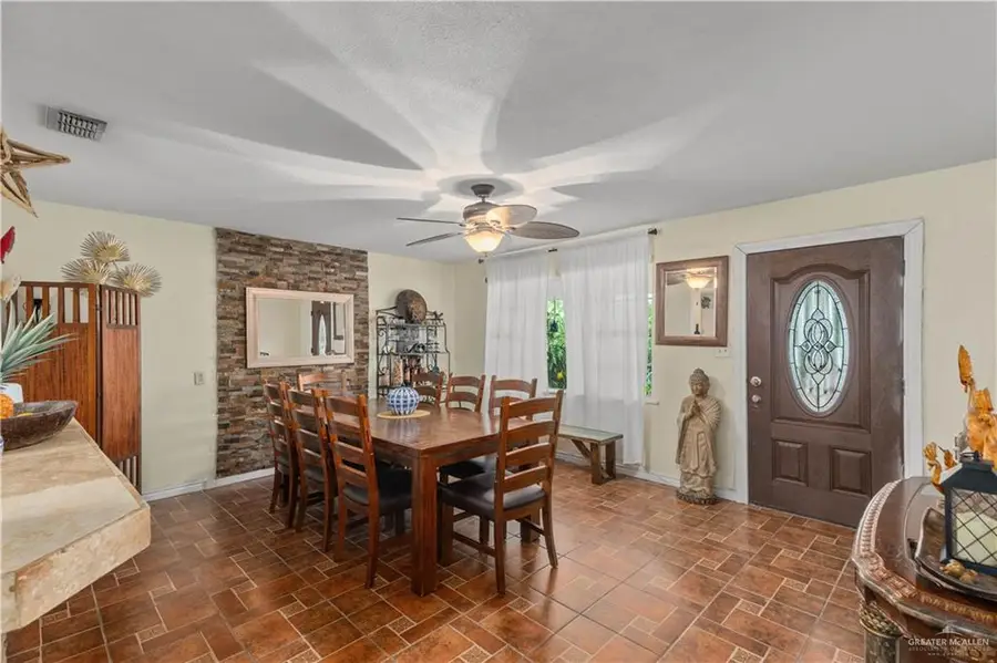 401 N Flag Street, Pharr, TX 78577 - #3
