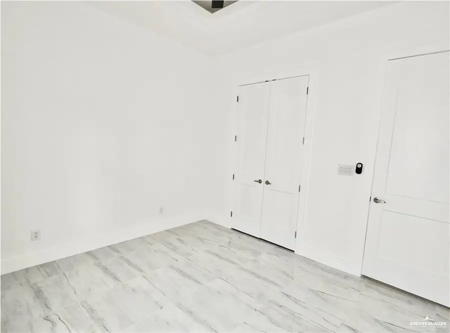 2404 N Revolution Street, Edinburg, TX 78541 - #2