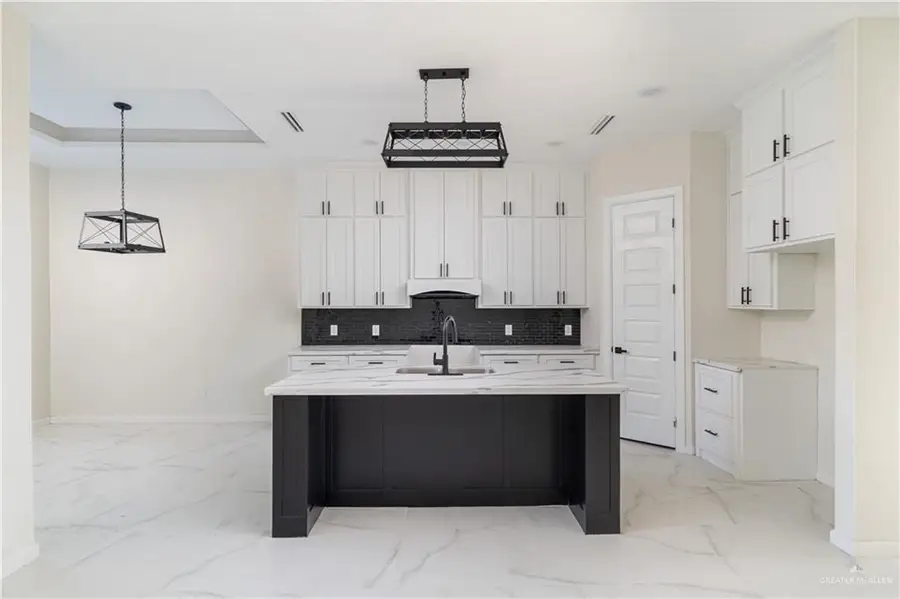 1322 Deluxe Street, Alamo, TX 78542 - #3