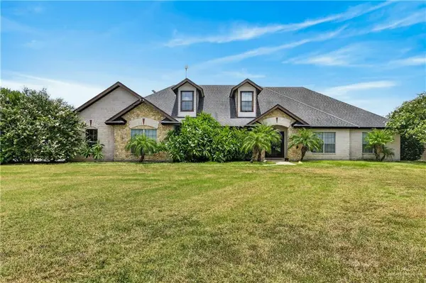 32649 Edgewater Isle Drive, Los Fresnos, TX 78566