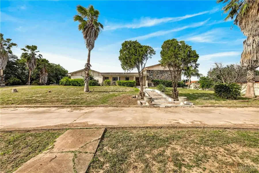 1213 W Loop 374, Mission, TX 78572 - #2