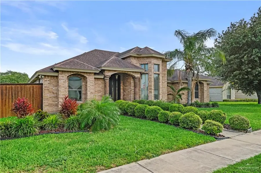 1805 21st Street, Mission, TX 78572 - #3