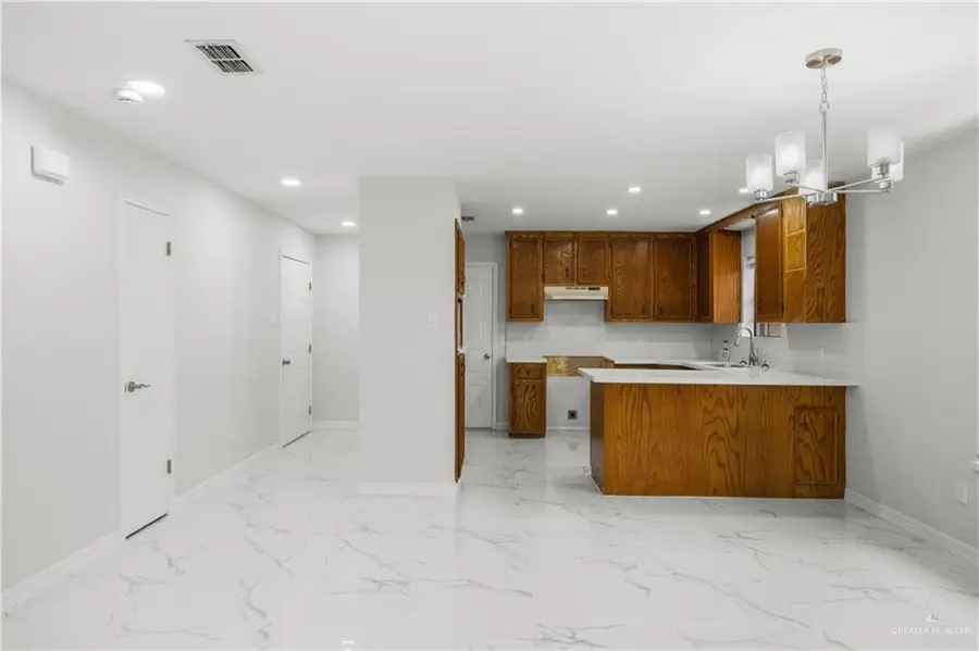2706 Ashley Drive, McAllen Pharr, TX 78557 - #3