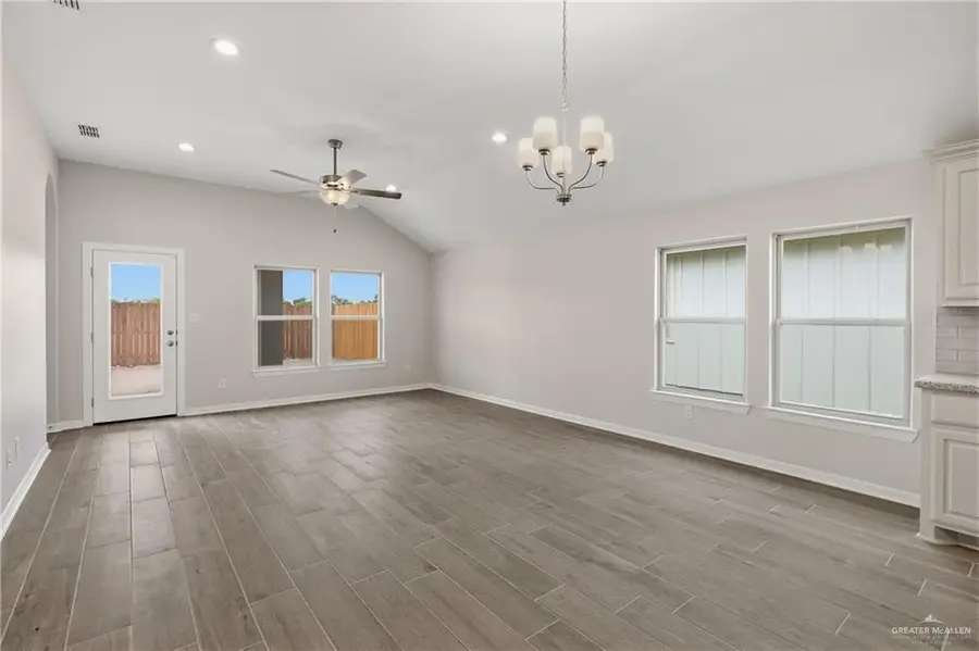1046 W Star Flower Street, Edinburg, TX 78541 - #2