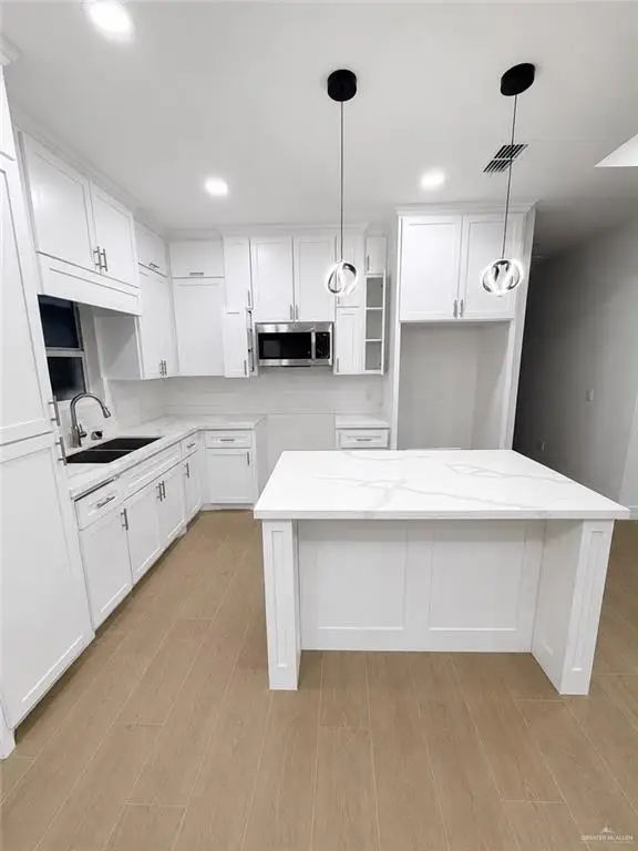 603 W Clark Avenue, Pharr, TX 78577 - #2