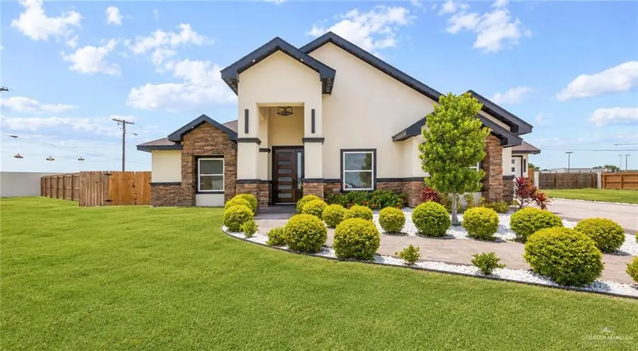 2209 N Gaytan Avenue, Edinburg, TX 78542 - #2