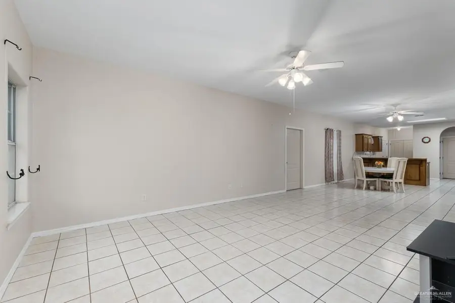 1201 E 1st Street, Mission, TX 78572 - #3
