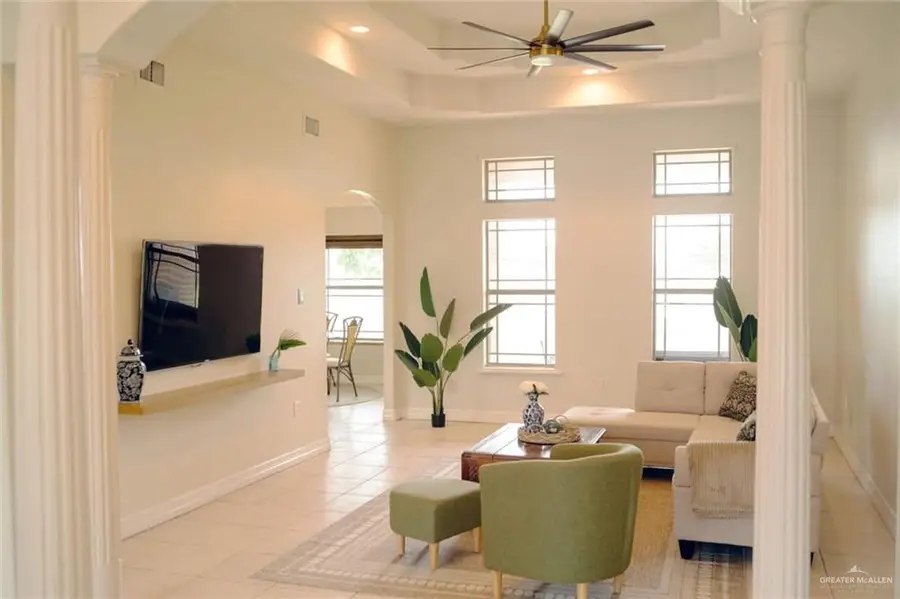 3010 Hawthorne Avenue, Edinburg, TX 78539 - #2