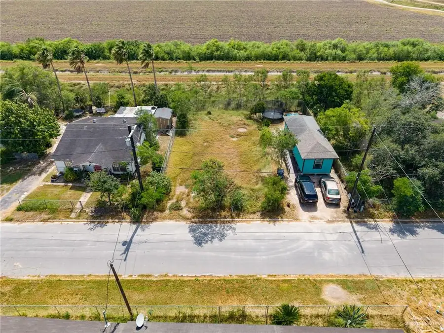 225 S Angelita Street, Edcouch, TX 78538 - #2