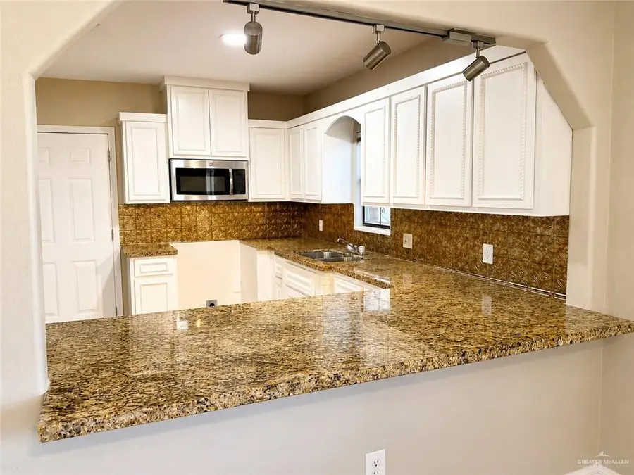 7078 Western Road, Mission, TX 78574 - #3