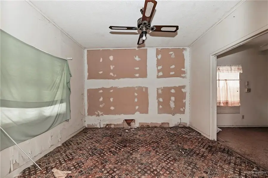 107 E Main Street, Rio Grande City, TX 78582 - #2