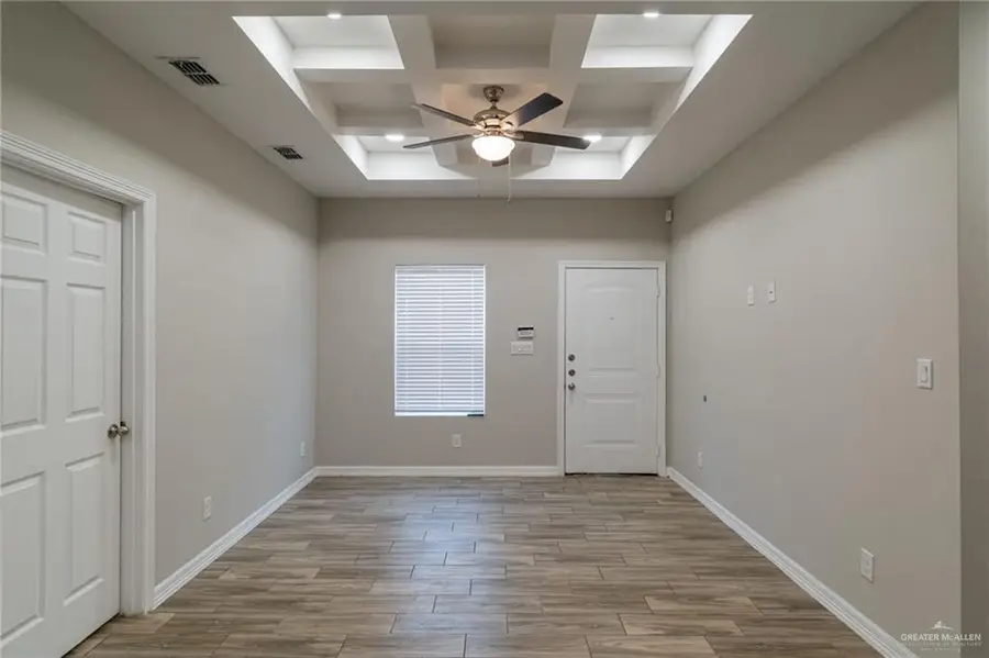 1005 W Kohala Avenue, Alton, TX 78573 - #3