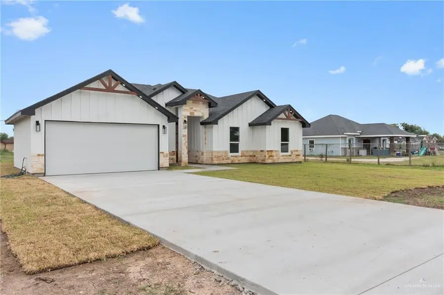 1102 W Mile 12 1/2 N, Weslaco, TX 78599 - #2