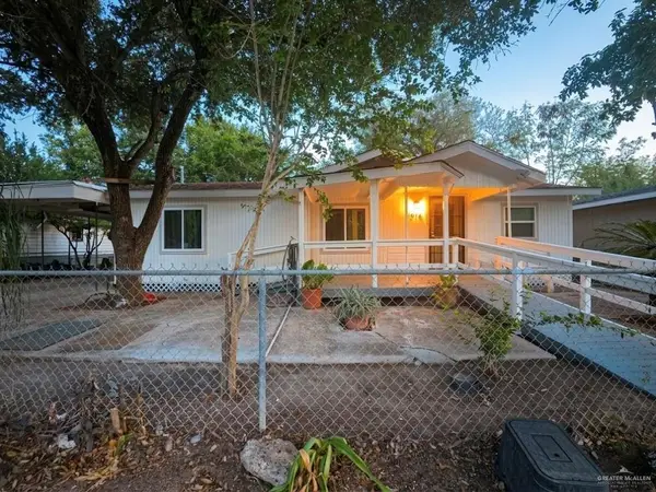 1016 E Evans Avenue, Pharr, TX 78577