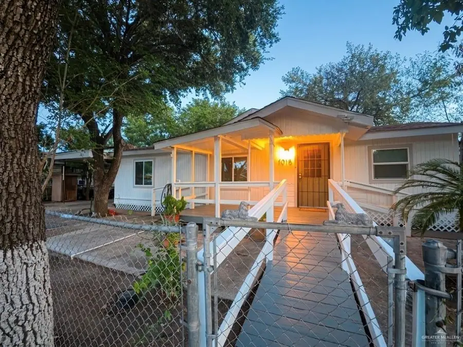 1016 E Evans Avenue, Pharr, TX 78577 - #2