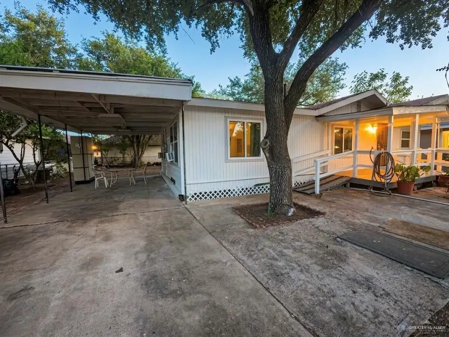 1016 E Evans Avenue, Pharr, TX 78577 - #3