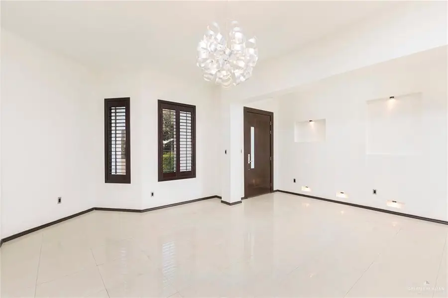 2037 45th Street, McAllen, TX 78503 - #3