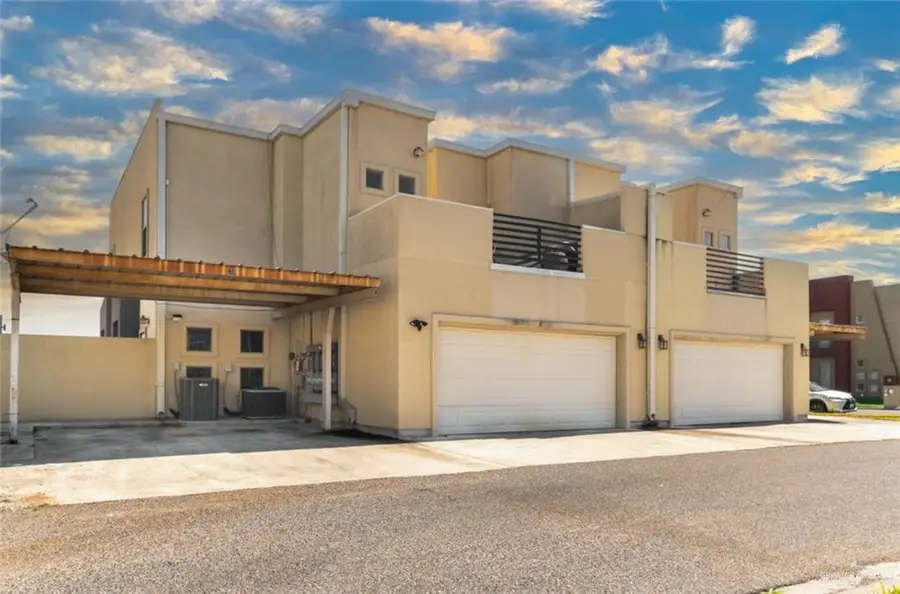 1321 E Camellia Avenue #4, McAllen, TX 78501 - #2
