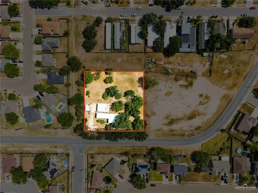 3301 Oxford Avenue, McAllen, TX 78504 - #3