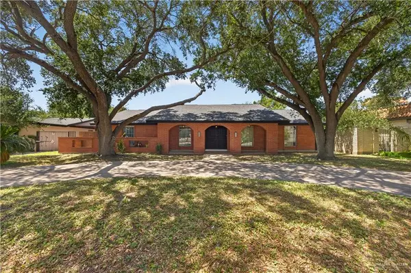 112 E Houston Street, McAllen, TX 78501