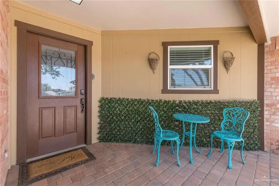 1609 Robin Avenue, McAllen, TX 78504 - #3