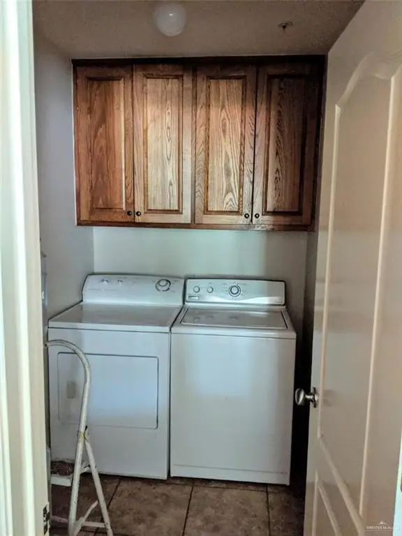 409 S 49th Street S, McAllen, TX 78501 - #3
