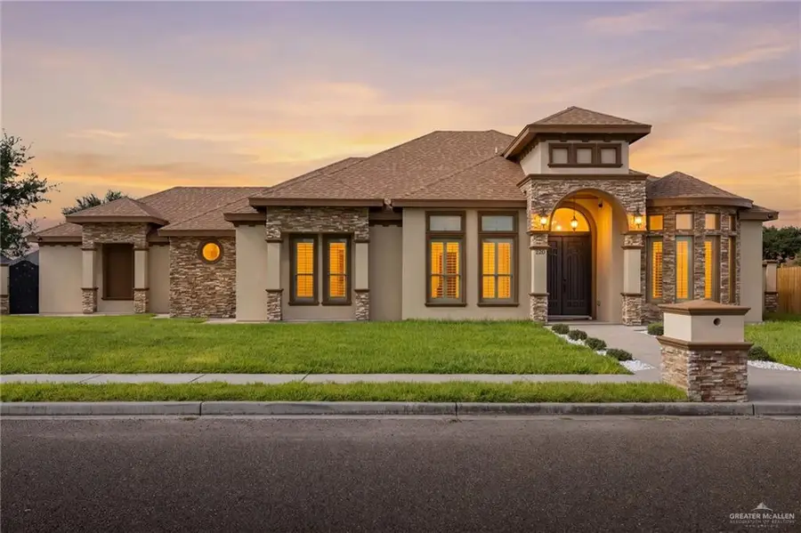 220 Santa Lucia Lane, Rio Grande City, TX 78582 - #2