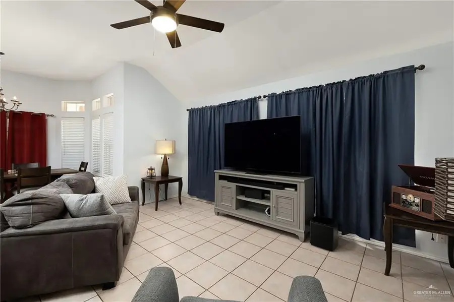 1817 Lauren Lane, Mission, TX 78572 - #2