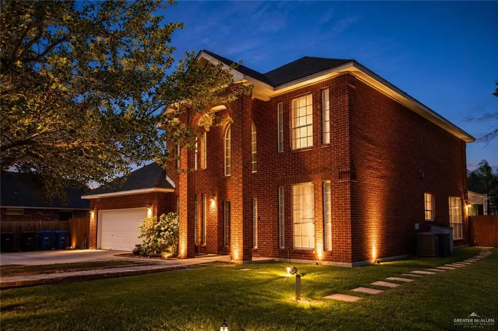 2808 Thunderbird Avenue, McAllen, TX 78504 - #1