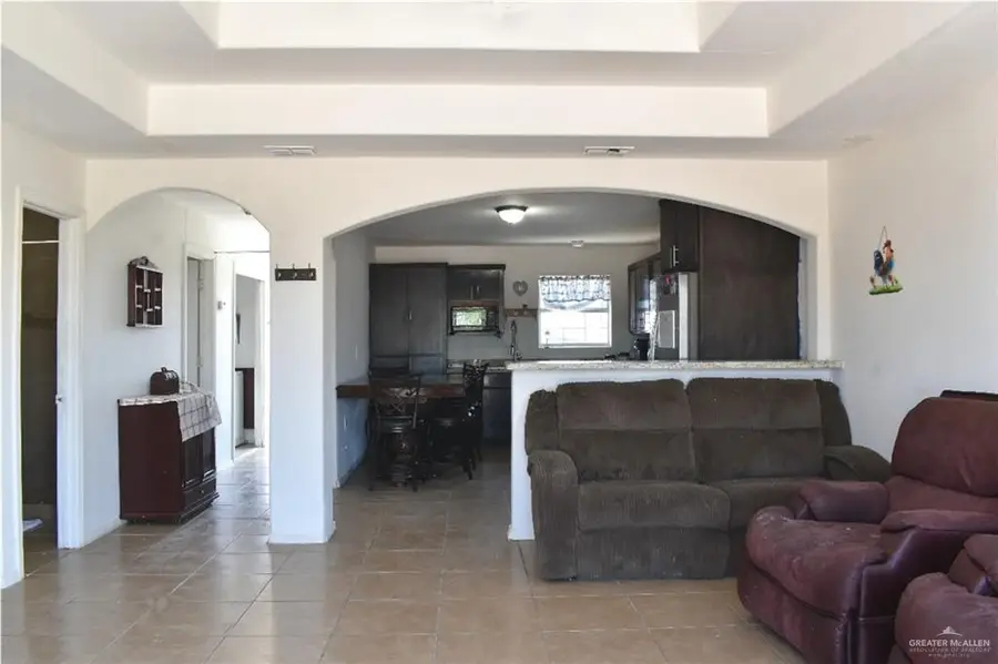 712 E Vfw Avenue, Elsa, TX 78543 - #2