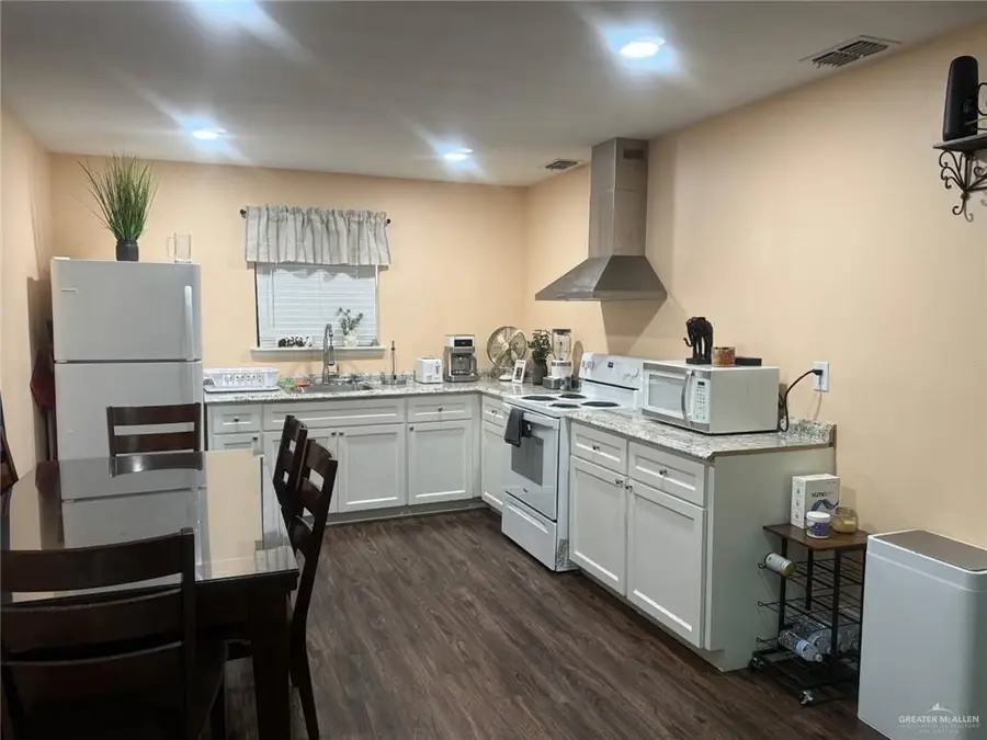 600 New Mexico Street, Mission, TX 78573 - #2