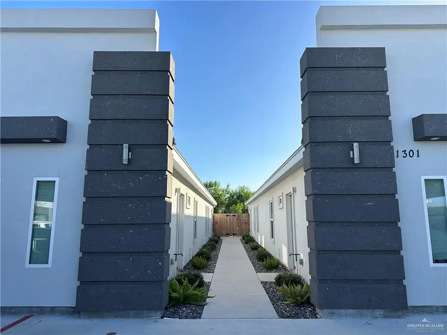 1301 Valle Vista Street, Alamo, TX 78516 - #2