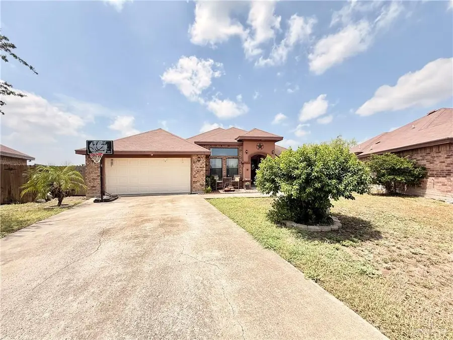 708 S 18th Street, Hidalgo, TX 78557 - #2