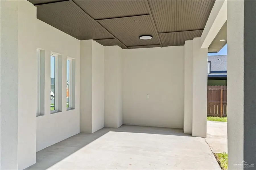 533 Pearl Street, Edinburg, TX 78542 - #2