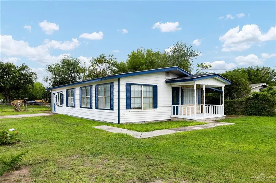 606 S Airport Drive, Weslaco, TX 78596 - #2