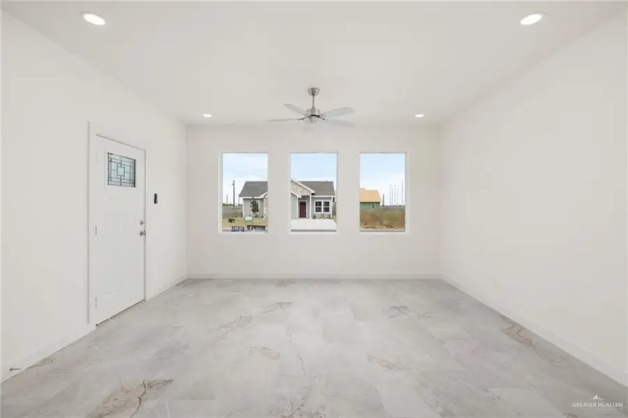 321 Merida Drive, Donna, TX 78537 - #2