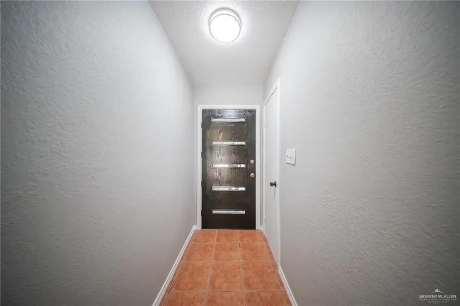 3305 N 27th Street, McAllen, TX 78501 - #3