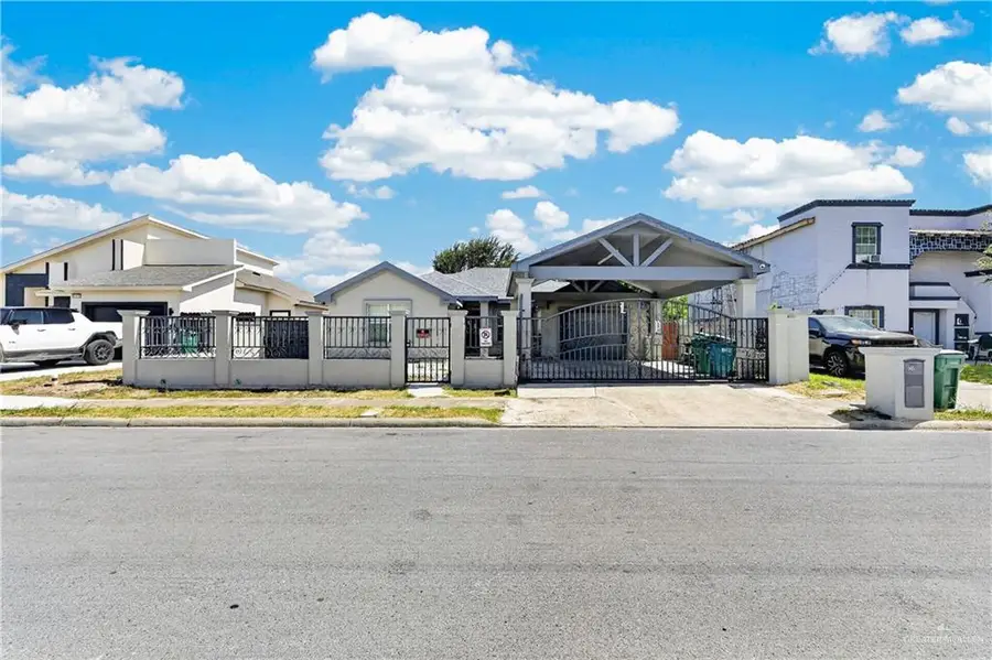905 W Eagle Avenue, Pharr, TX 78577 - #2