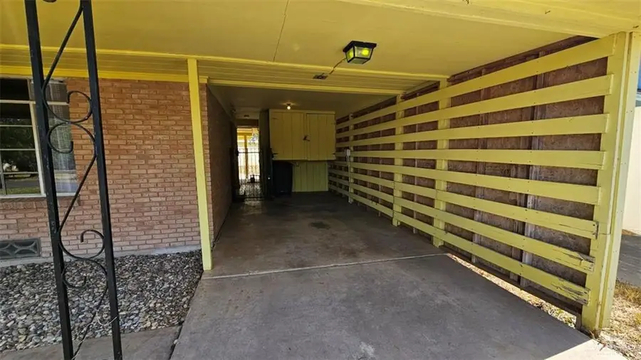 1010 E 12th Street, Mission, TX 78572 - #3