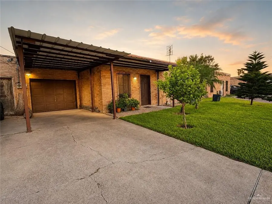 2500 N 19 1/2 Street, McAllen, TX 78501 - #2