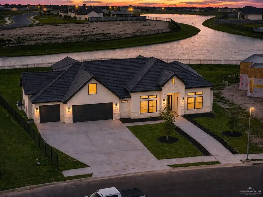 4820 Town Lake Drive, McAllen, TX 78504 - #2