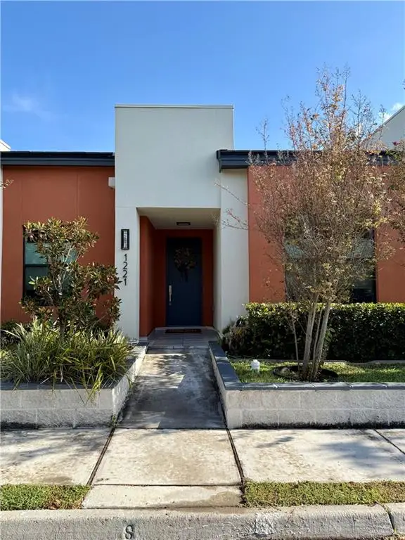 1221 Ozark Avenue, McAllen, TX 78504