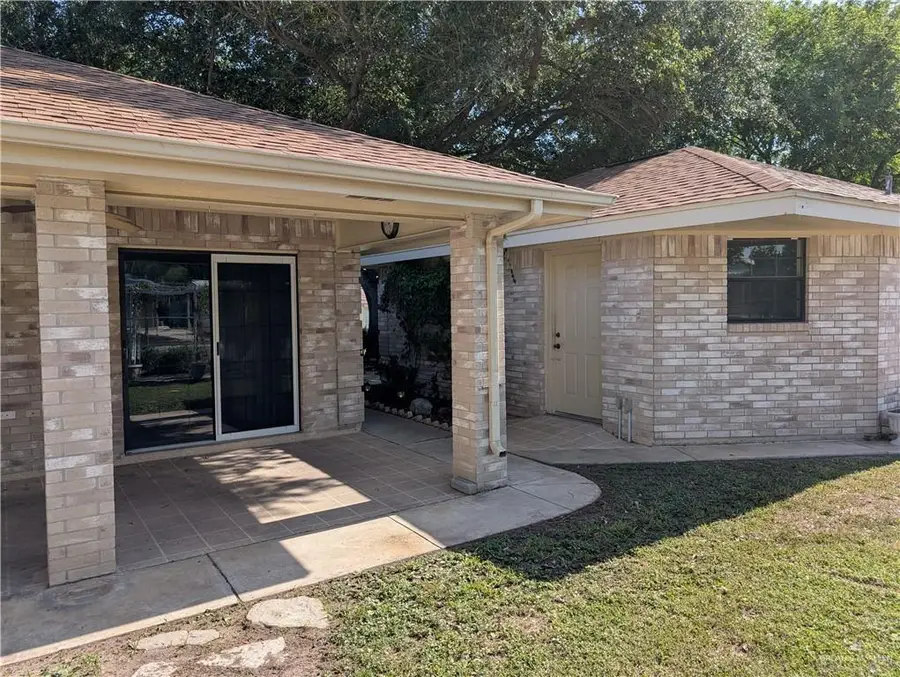 109 Green Gate Circle N, Palmview, TX 78572 - #2
