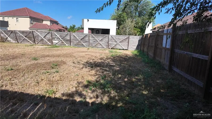 2433 E 22nd Street E, Mission, TX 78572 - #2