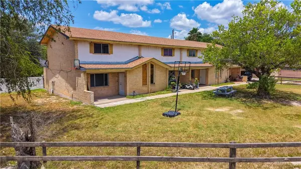 821 S 4th Avenue, Edinburg, TX 78539