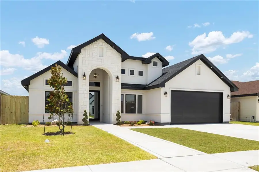 1024 Broken Arrow Drive, Alamo, TX 78516 - #3