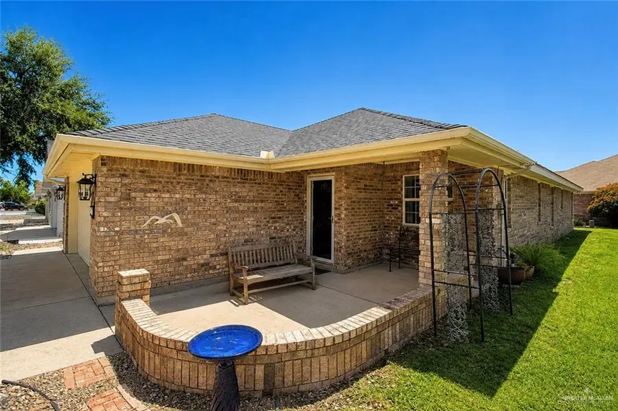 114 Saturn Street, Mission, TX 78572 - #3